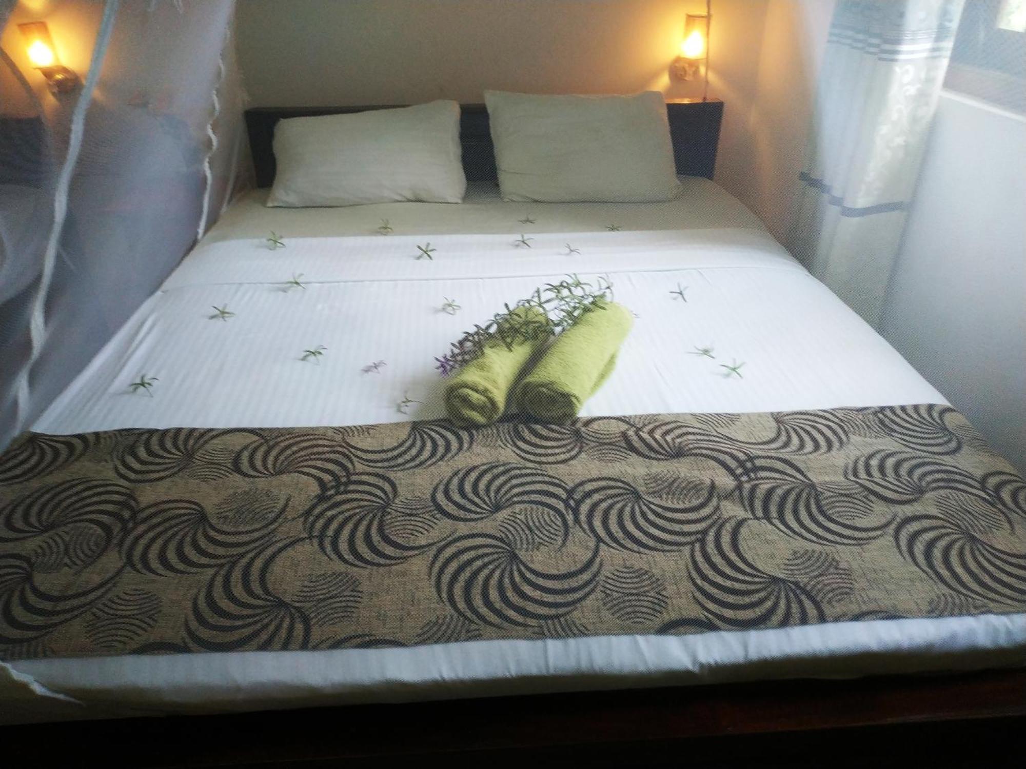 Greenwood Udawalawa Safari Resort Udawalawe Exteriör bild
